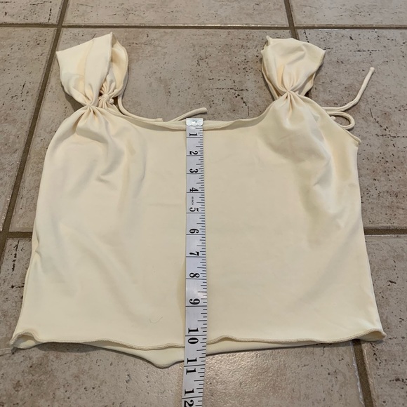 💛 SHEIN Yellow Tie-Shoulder Crop Top, Size M - Picture 5 of 8